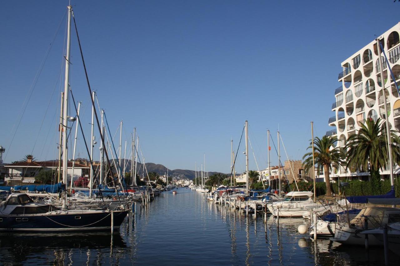 Empuriabrava Apartaments No 5 Buitenkant foto